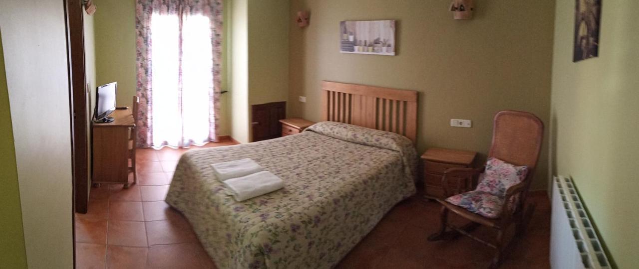 Hostal La Vega Peralejos المظهر الخارجي الصورة